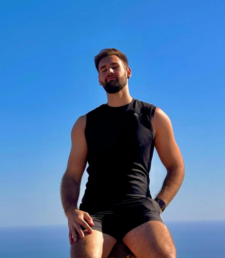 Chico busca chica en Valencia: 