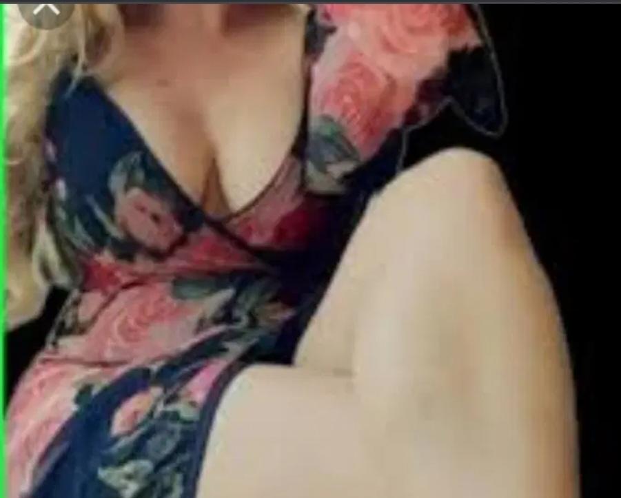 614971007: Chica busca chico en Cuenca