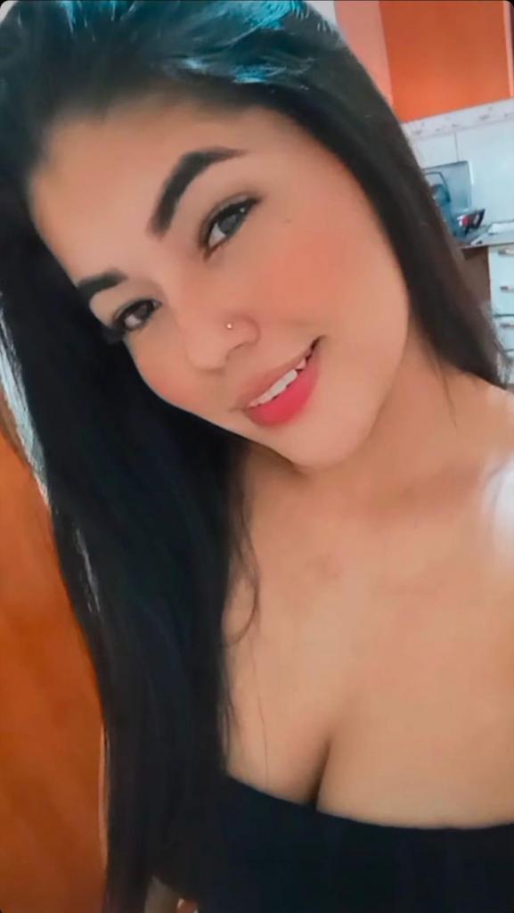 643764063: Chica busca chico en Ciudad Real