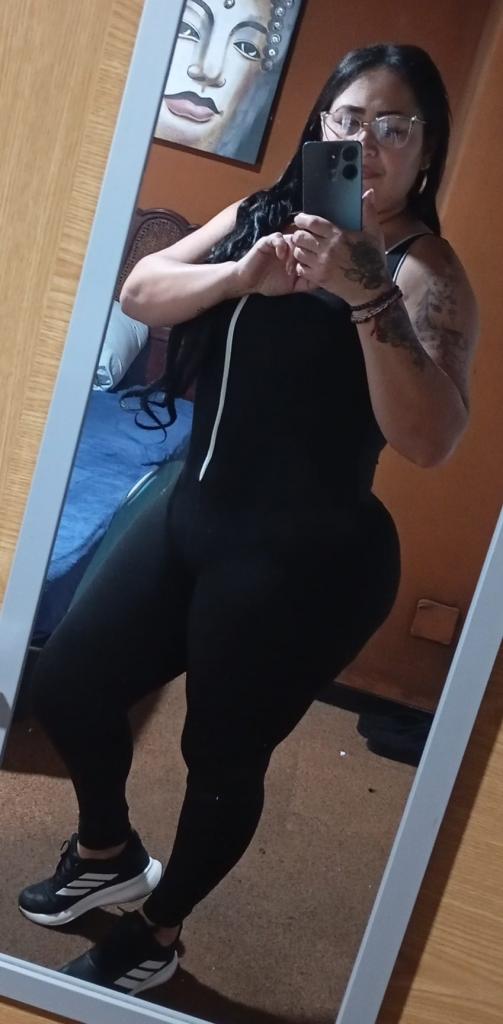 614902945: Chica busca chico en Pontevedra