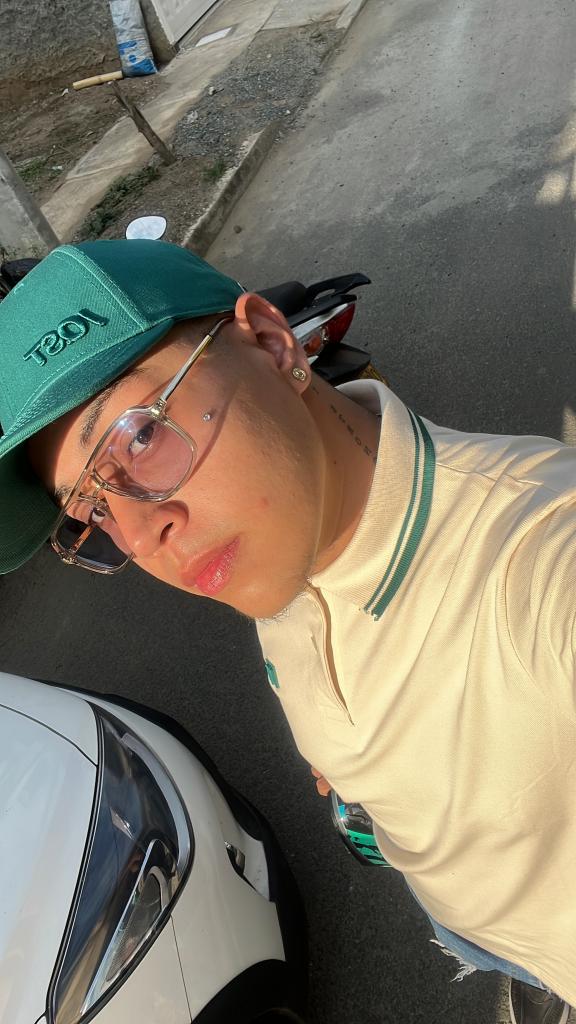 665423385: Chico busca chica en Murcia