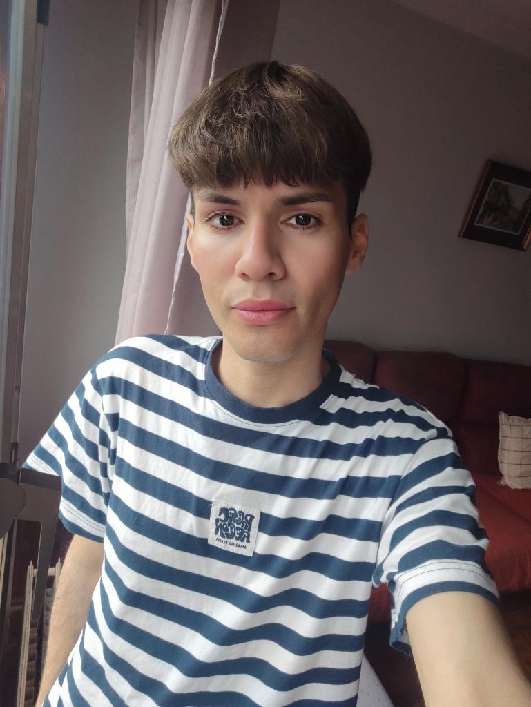 644087698: Chico busca chica en Asturias