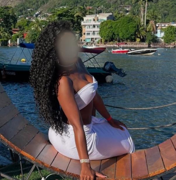 Chica busca chico en Huesca: 