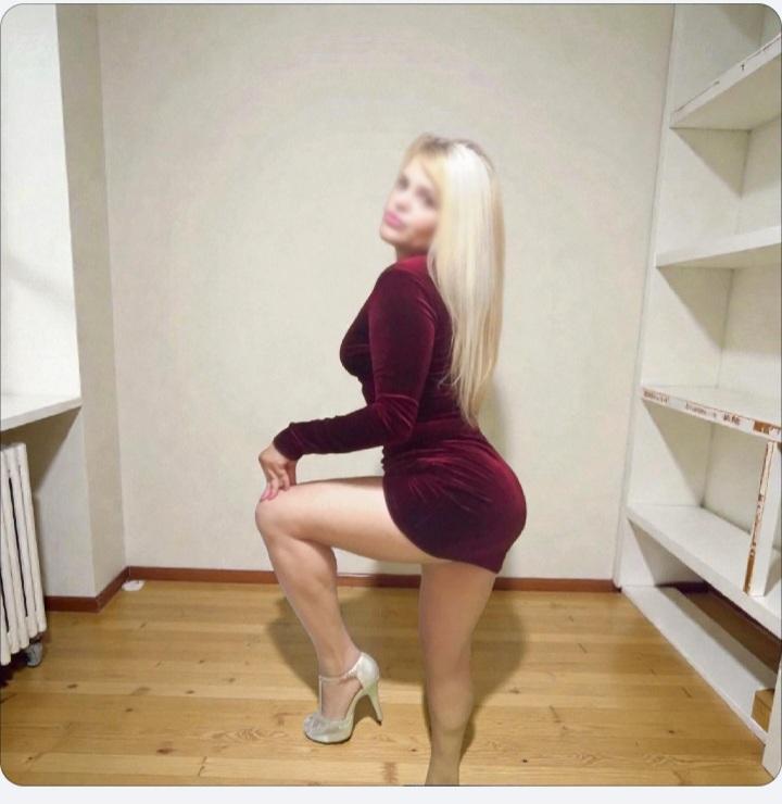 674801210: Chica busca chico en Almería