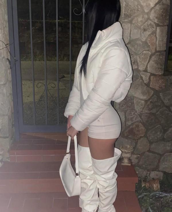 642224798: Chica busca chico en La Coruña