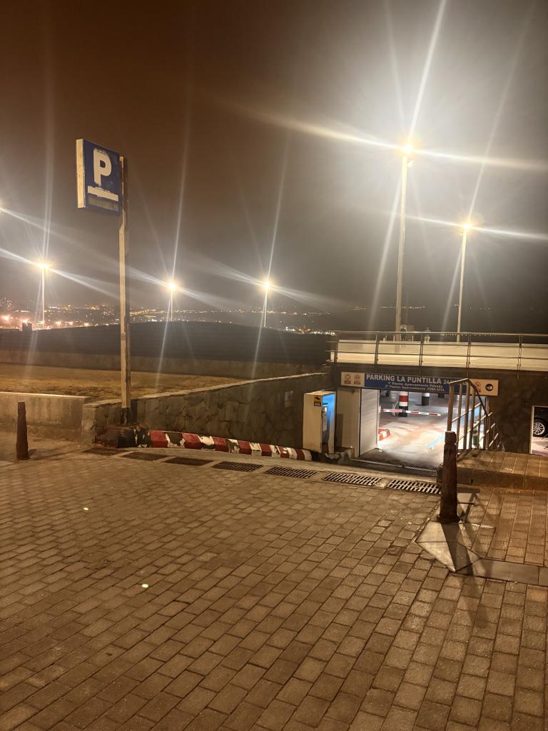 742086059: Chica busca chico en Las Palmas