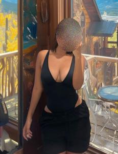 634721820: Chica busca chico en Barcelona