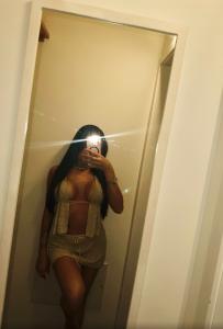 697945167: Chica busca chico en Álava