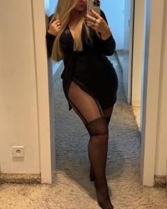 613588278: Chica busca chico en La Coruña