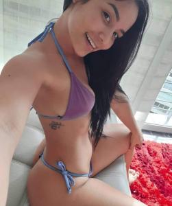 658406984: Chica busca chico en Valencia