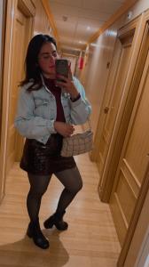 689686597: Chica busca chico en Málaga