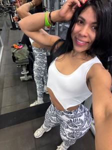 631885968: Chica busca chico en Navarra