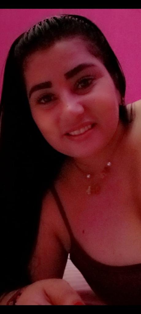 643915329: Chica busca chico en Murcia