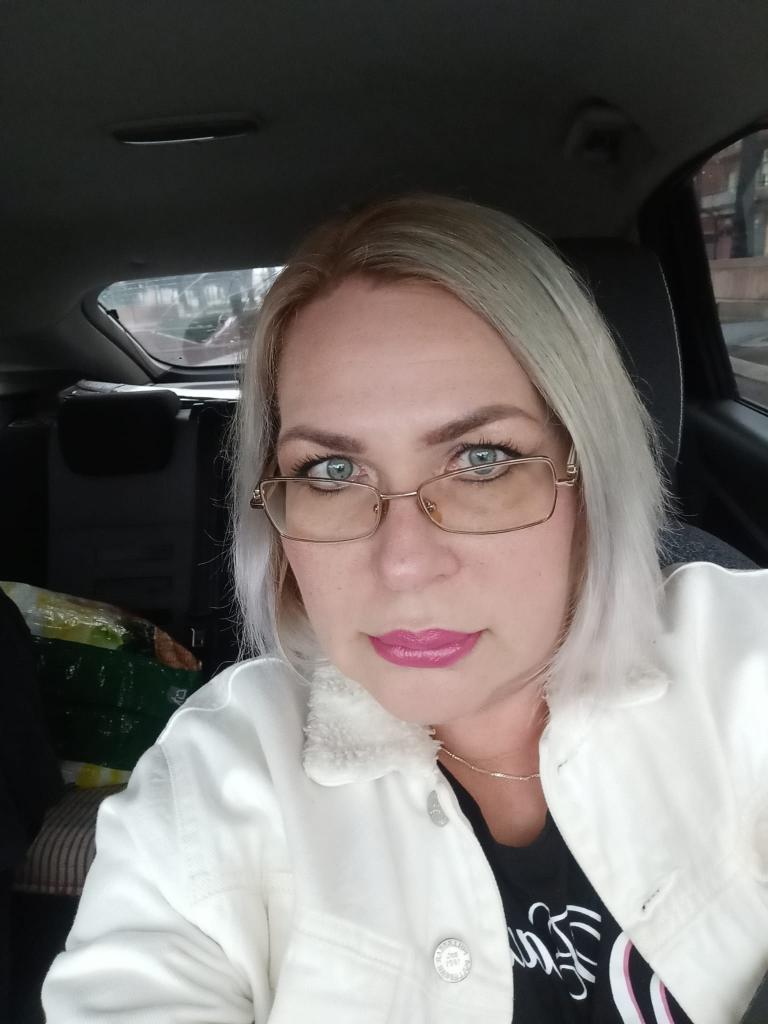 Chica busca chico en Murcia: 