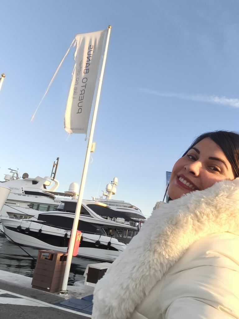 603910941: Chica busca chico en Málaga