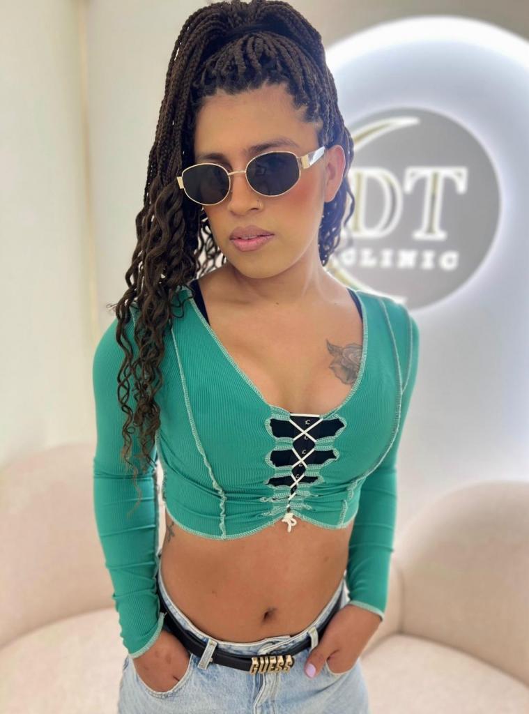 614795946: Travesti en Álava