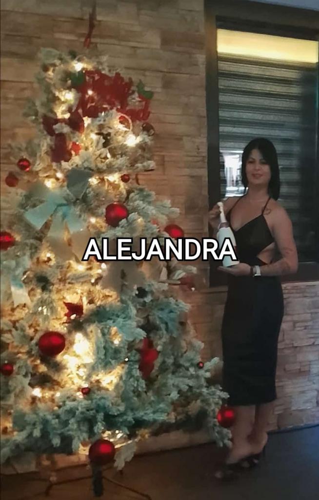 Chica busca chico en Cádiz: 