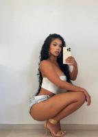 641427234: Chica busca chico en Gerona