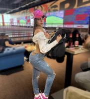 604195677: Chica busca chico en Orense