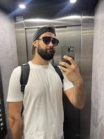 687349232: Chico busca chica en Valencia