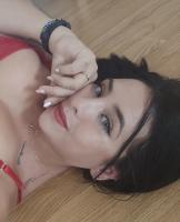 614055412: Chica busca chico en Gerona