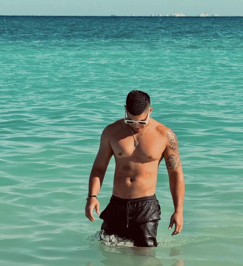 Chico busca chica en Valencia: 