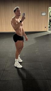 602464437: Chico busca chica en Zaragoza