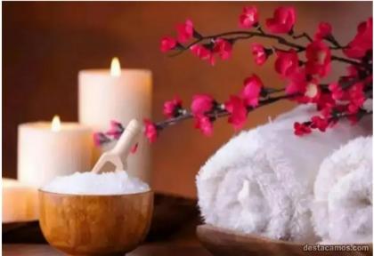 624851854: Chica busca chico en Madrid