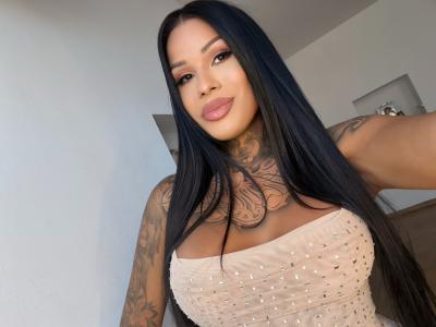 634084312: Chica busca chico en Barcelona