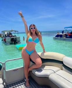 637452125: Chica busca chico en Murcia