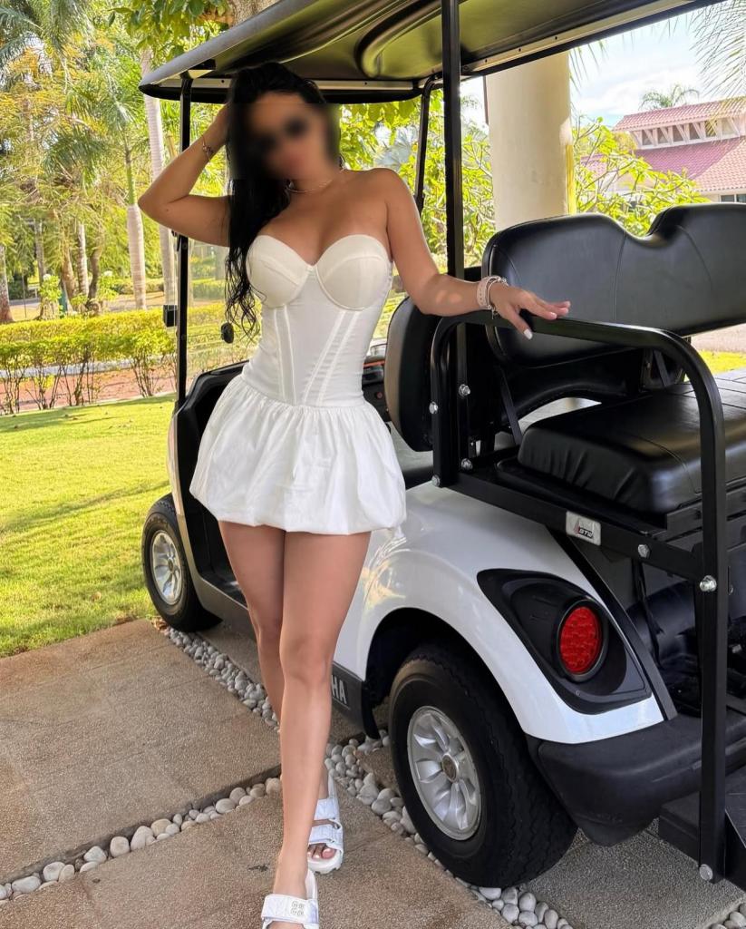 664247866: Chica busca chico en Valencia