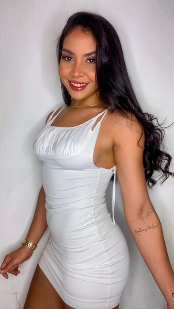 641681487: Chica busca chico en Tenerife