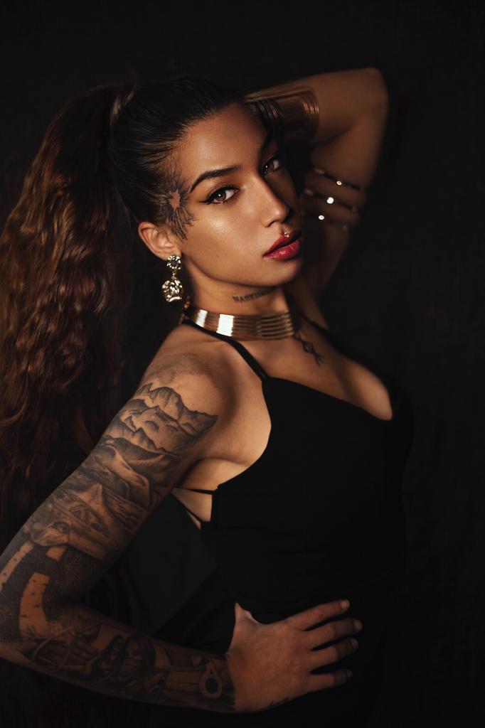 Chica busca chico en Barcelona: 