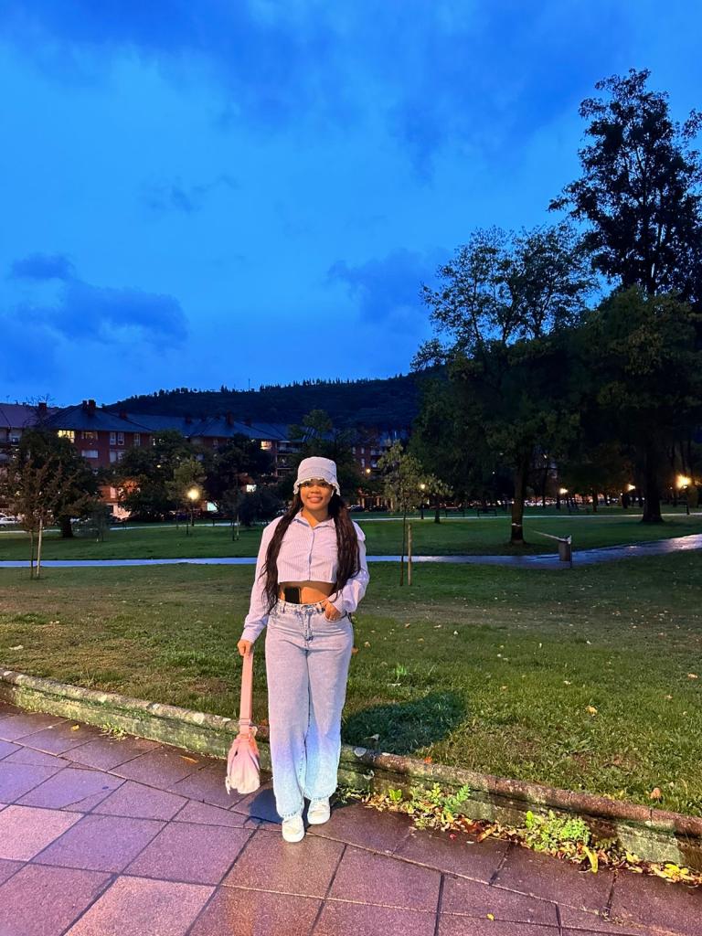 632214274: Chica busca chico en Valladolid