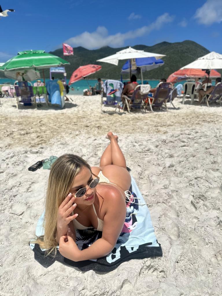 654984323: Chica busca chico en Cantabria