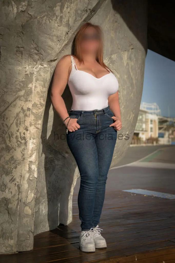 667035001: Chica busca chico en Almería