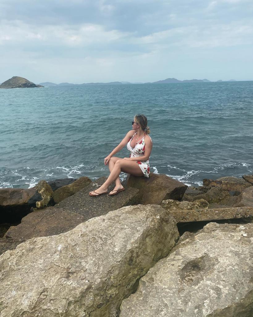 612277158: Chica busca chico en Madrid