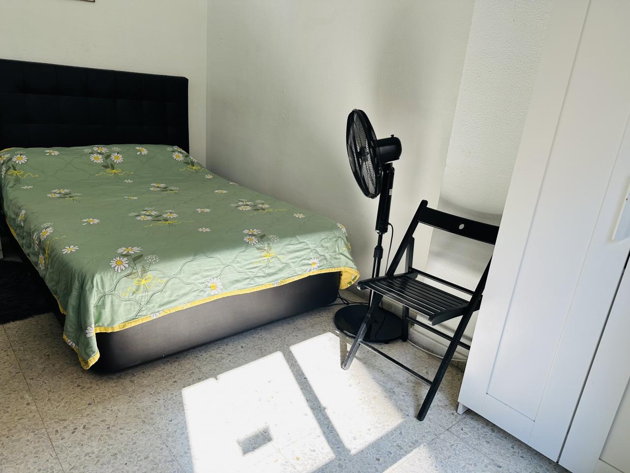 647053667:  en Málaga