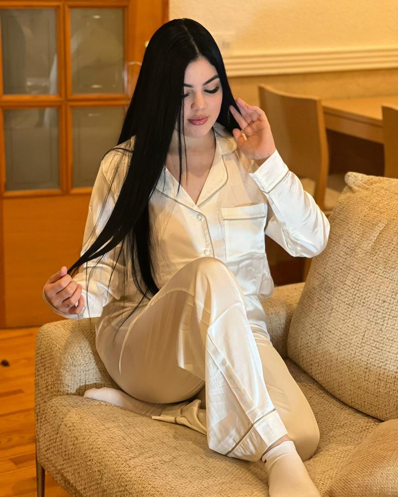 637897914: Chica busca chico en Orense