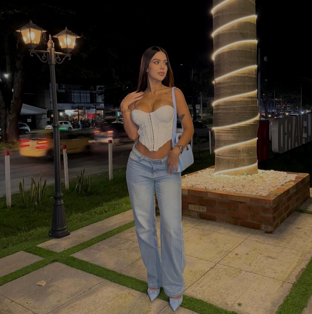 604180179: Chica busca chico en Guipúzcoa