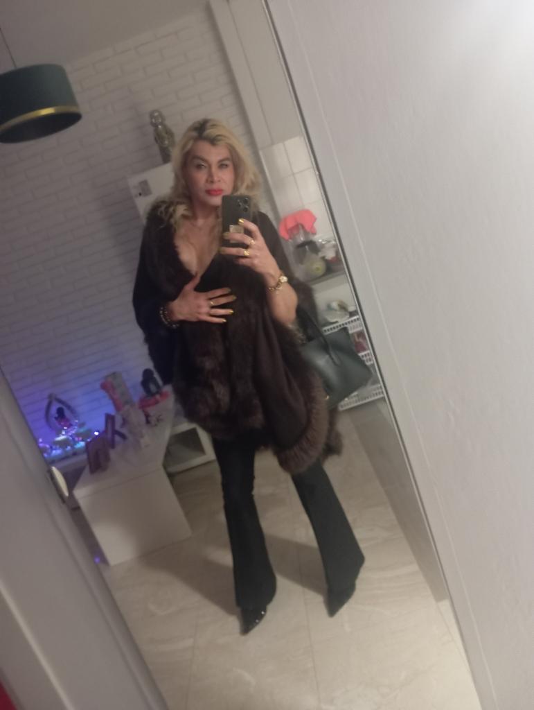 Chica busca chico en Málaga: 