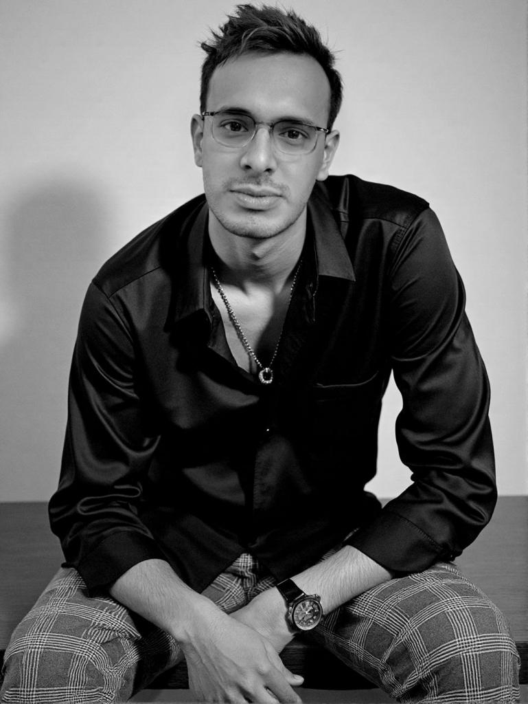 674067103: Chico busca chica en Alicante