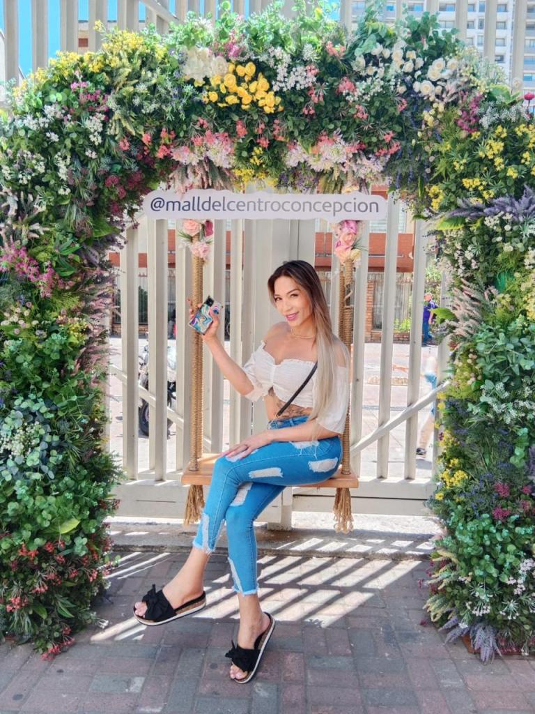 614040732: Transexual en Cádiz