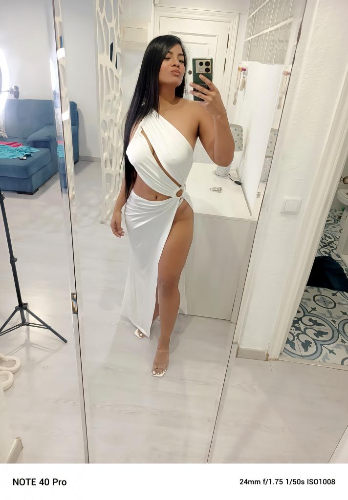 637217467: Chica busca chico en Mallorca