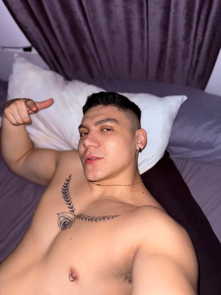 688753947: Chico busca chica en Córdoba