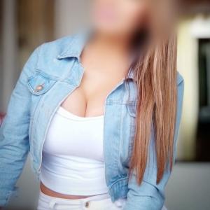 613435227: Chica busca chico en Navarra