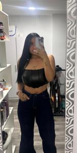 664018976: Chica busca chico en Madrid