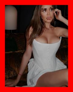 631254601: Chica busca chico en La Coruña