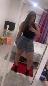 613264595: Chica busca chico en Málaga