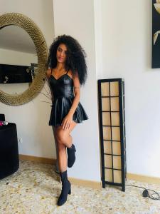 634895728: Chica busca chico en Málaga